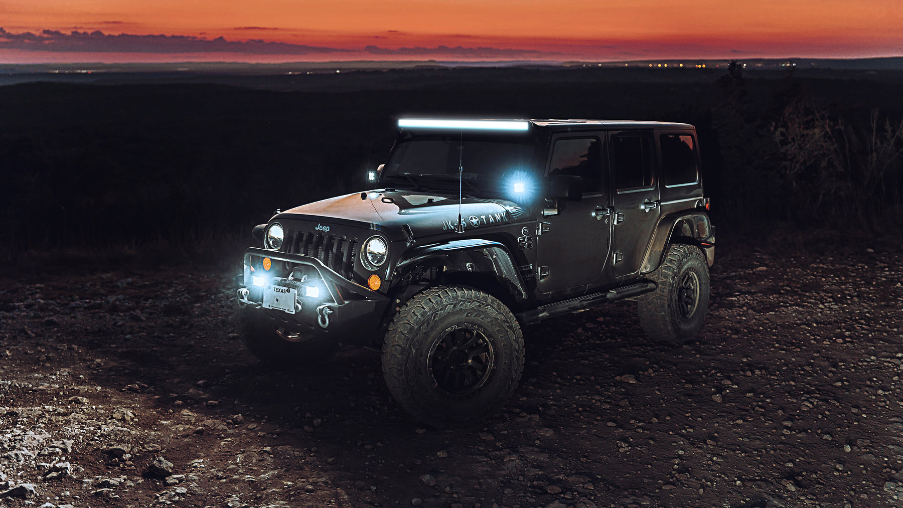 Jeep Wrangler & Gladiator LED Light Bars & Pods